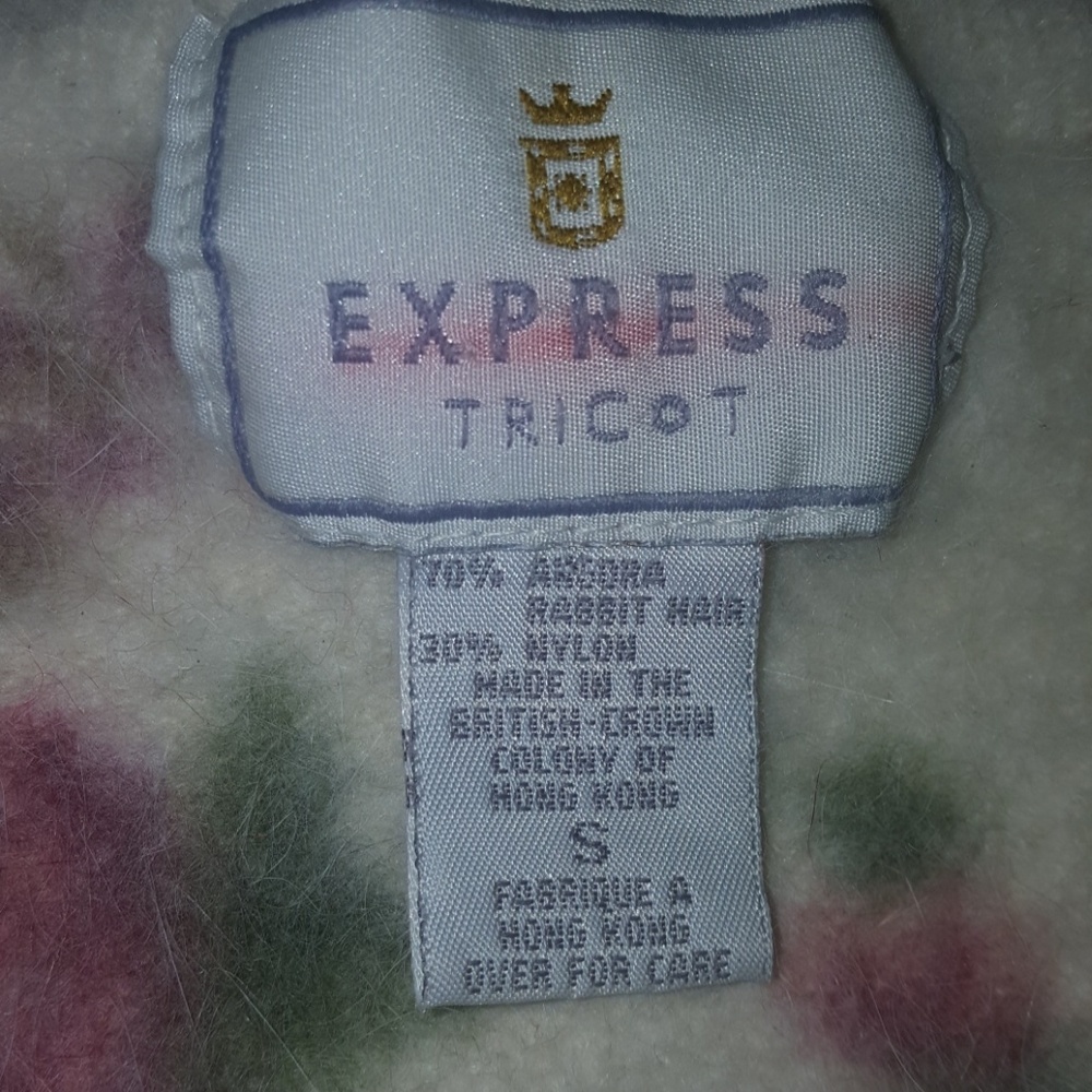 sweater - Picture 3 of 3